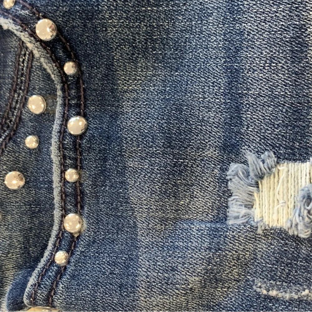 INC International Concepts Blue Skinny Jeans with Distressed Studded Details - Picture 13 of 14